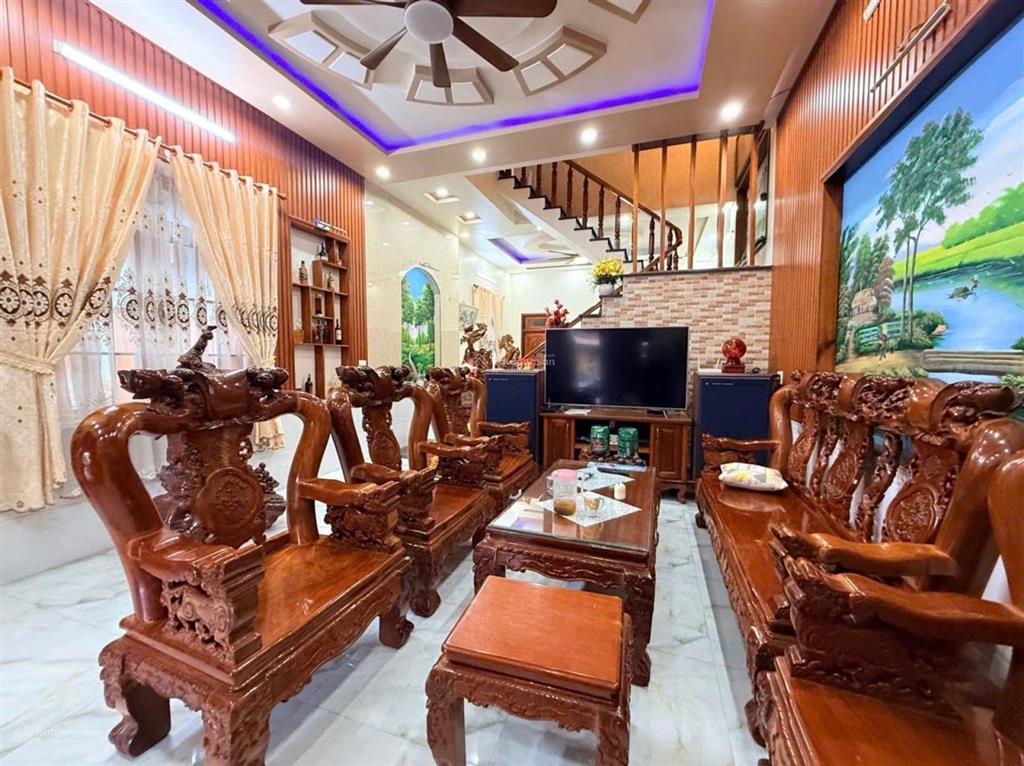 Siêu phẩm 2 mặt tiền, nguyễn tri phương  dĩ an, vị trí vip, kinh doanh đỉnh cao