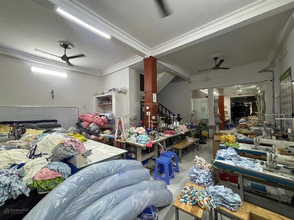 Nhà 3 tầng, mặt tiền kinh doanh đường số 8, phường linh xuân