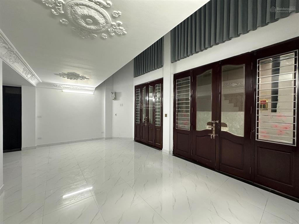 Giảm chào, 12 tỷ, bán nhà minh khai, vĩnh tuy, 50m2, 5.5 tầng, mt 6m, vừa ở vừa kinh doanh siêu thị