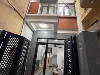 Bán nhà bạch mai, 50m2, 4 ngủ, gần ô tô, đủ nội thất, ở luôn, 2 thoáng, sổ riêng đẹp, ngõ rộng rãi