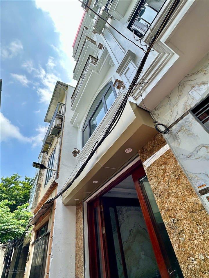 Bán nhà tam trinh, p vĩnh tuy 6 tầng, thang máy, nhà mới, thông sàn, 4 ngủ, gpxd đầy đủ, giá 7.35t