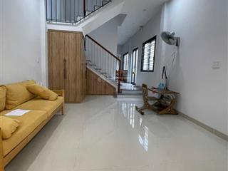 Gấp bán nhà mặt tiền bình thái 3 diện tích siêu khủng