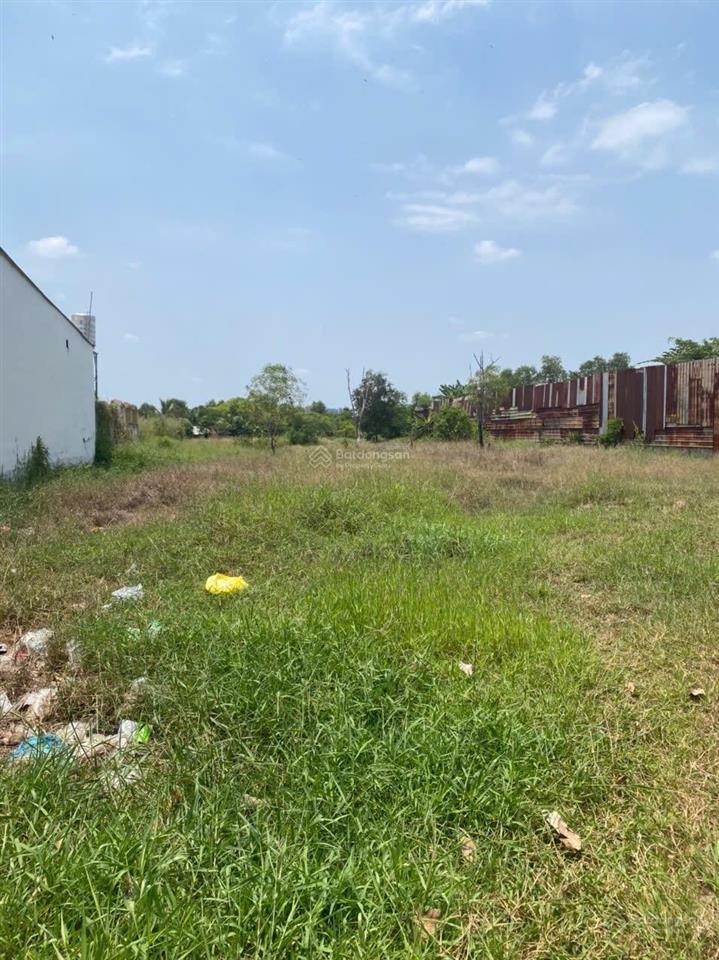 Bán đất xã an phú tây 4500m2 giá bán 6tr/m2