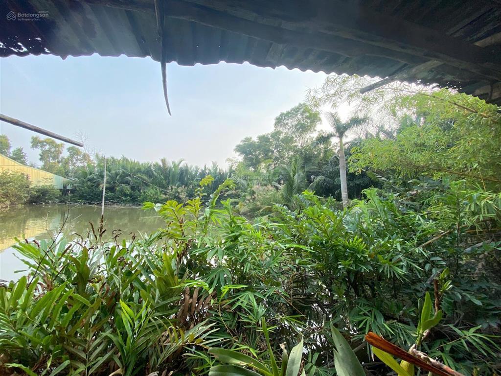 Bán đất có nhà 2 mặt tiền đường huỳnh tấn phát 140 tỷ, 1800 m2