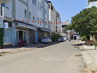 Khách cần nhà rỗng nhiều phòng xe hơi vào tận nơi xem ngay căn này