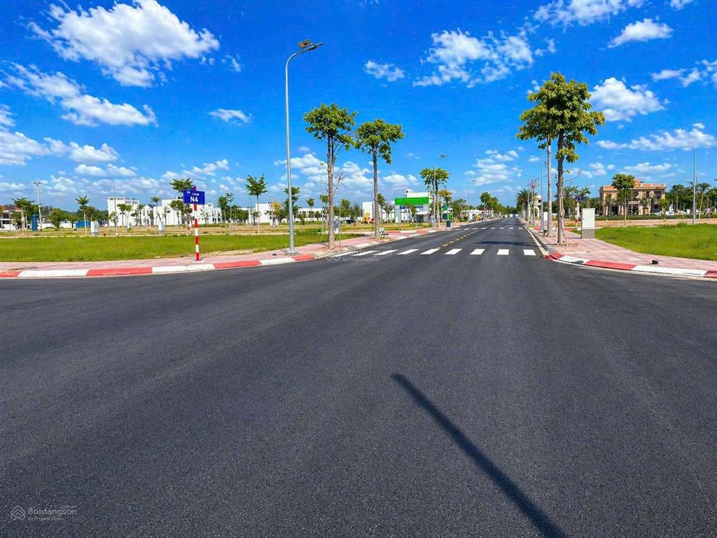 Đất nền vsip 2 sát vách thành phố mới bình dương, sổ sẵn, dân đông