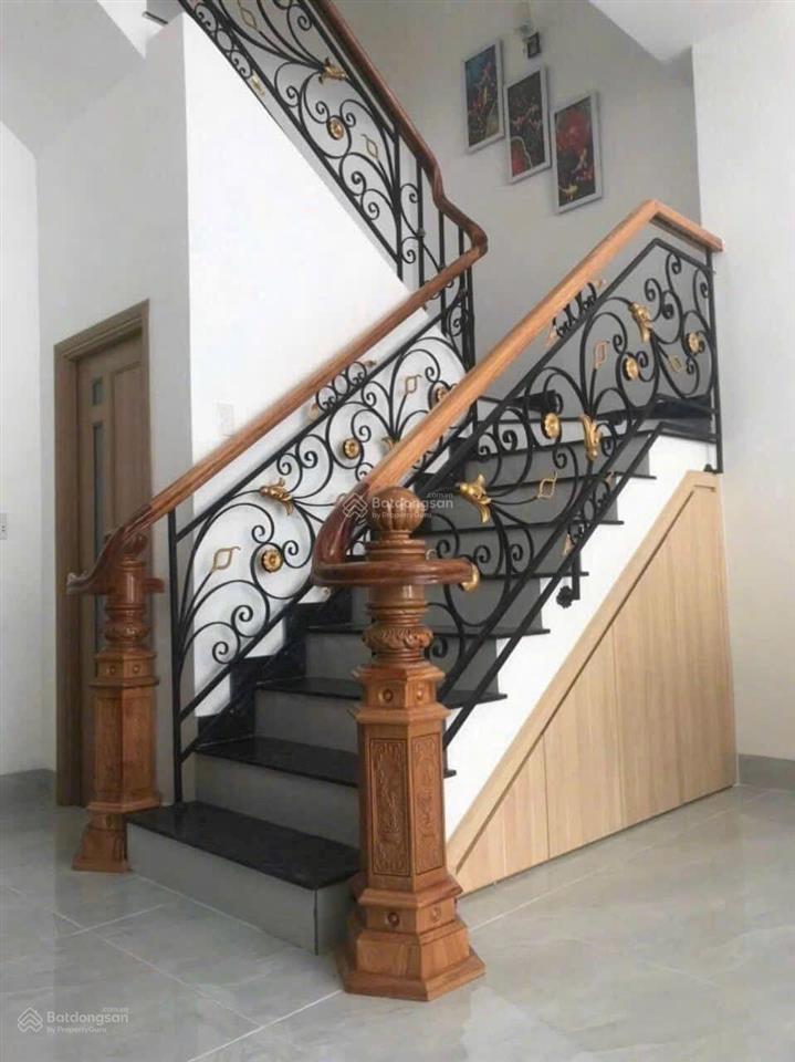 Bán nhà 1 trệt 2 lầu  mặt tiền nguyễn thị minh khai  phú lợi  tp hcm