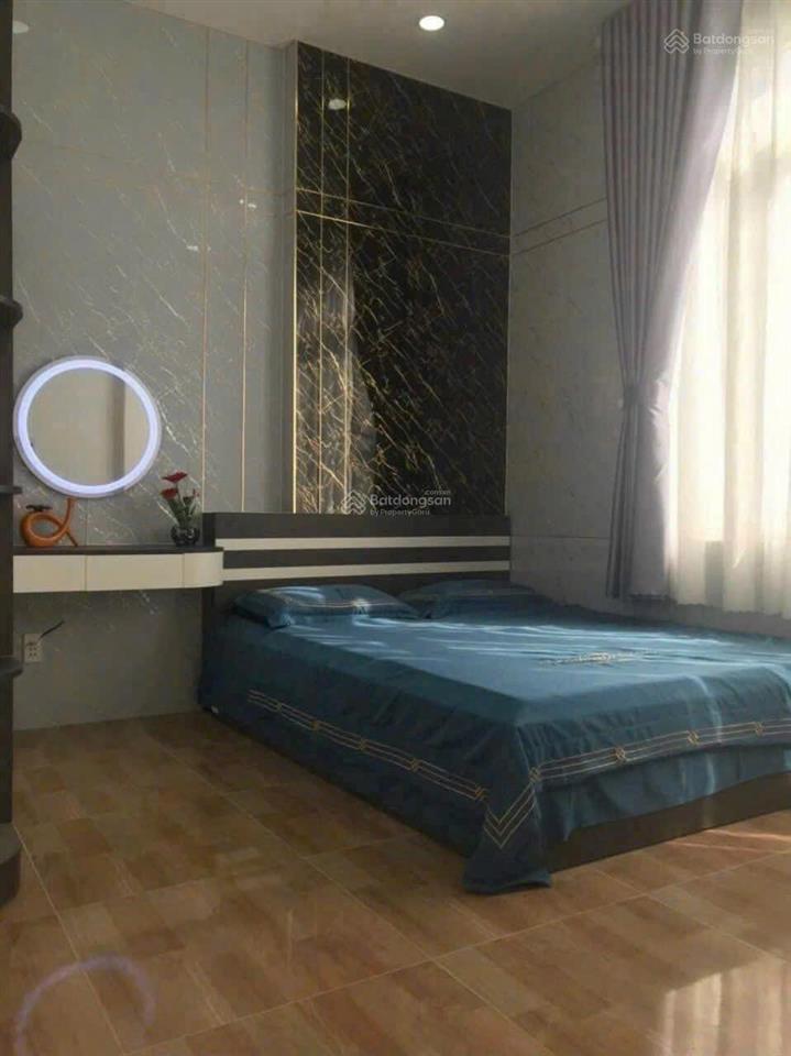 Bán nhà 1 trệt 2 lầu  mặt tiền nguyễn thị minh khai  phú lợi  tp hcm