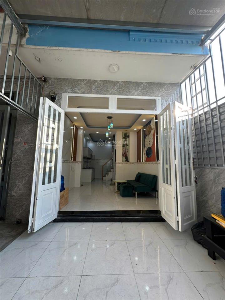 Chính chủ gửi em thía nhà shr 755 triệu  1 trệt 1 lầu 2pn 2wc