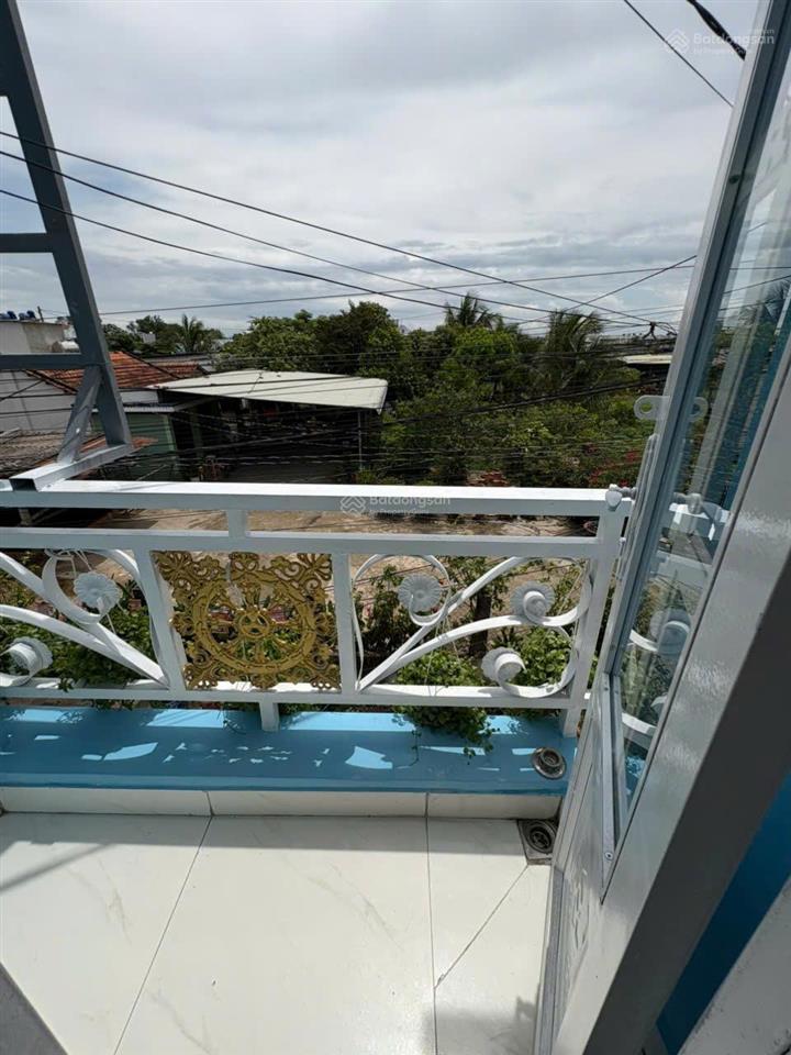 Chính chủ gửi em thía nhà shr 765 triệu  1 trệt 1 lầu 2pn 2wc