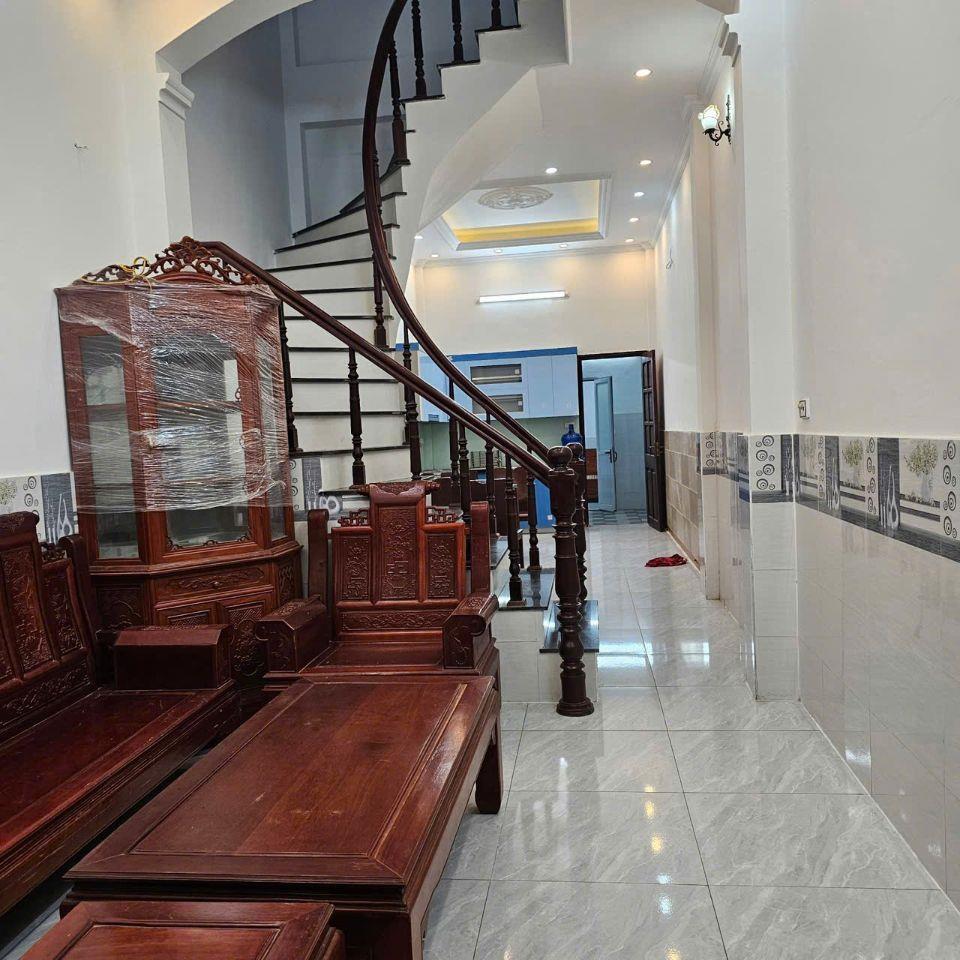 🏡 BÁN NHÀ 2 TẦNG – KHU TẬP THỂ LICOLA, VĨNH QUỲNH, THANH TRÌ