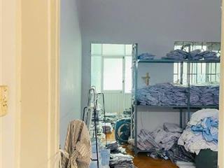 26415.laclongquan.1052
nhỉnh 7,39 tỷ sở hữu nhà đẹp 4 tầng trên 59,4 m2 đất nở hậu tài lộc, tân bìn