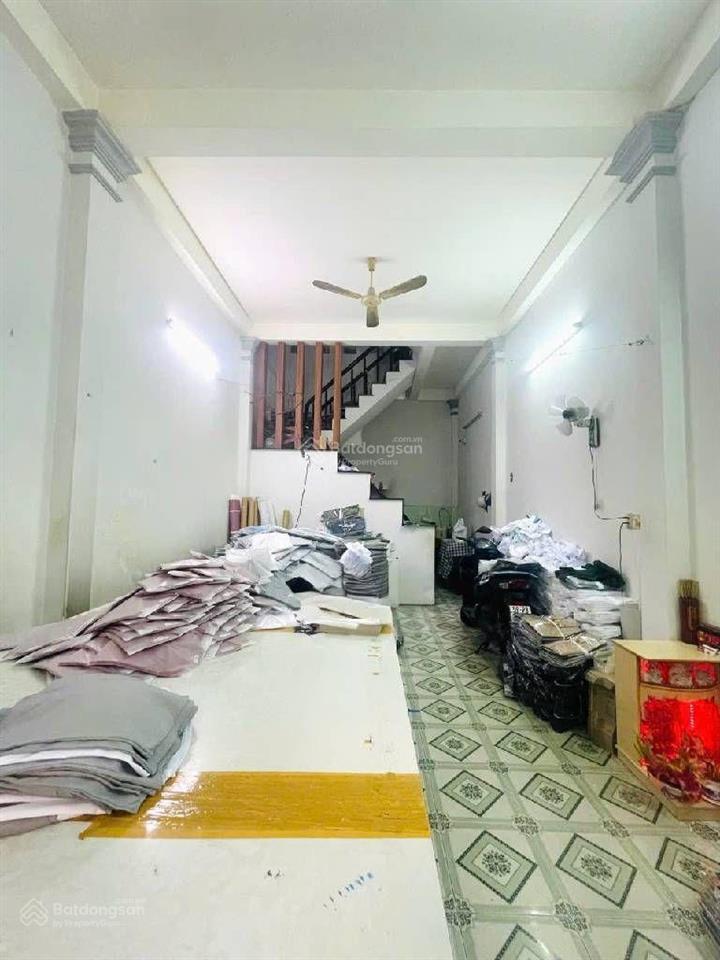 26415.laclongquan.1052
nhỉnh 7,39 tỷ sở hữu nhà đẹp 4 tầng trên 59,4 m2 đất nở hậu tài lộc, tân bìn