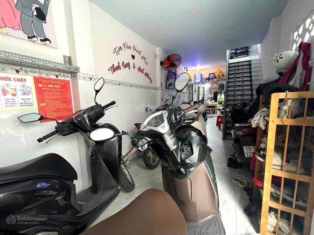 Nhỉnh 6,72 tỷ sở hữu nhà 3 tầng trên 55 m2 đất nở hậu bình thạnh, bạch đằng