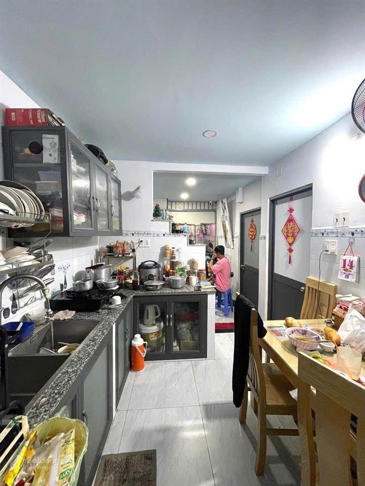 Nhỉnh 6,72 tỷ sở hữu nhà 3 tầng trên 55 m2 đất nở hậu bình thạnh, bạch đằng