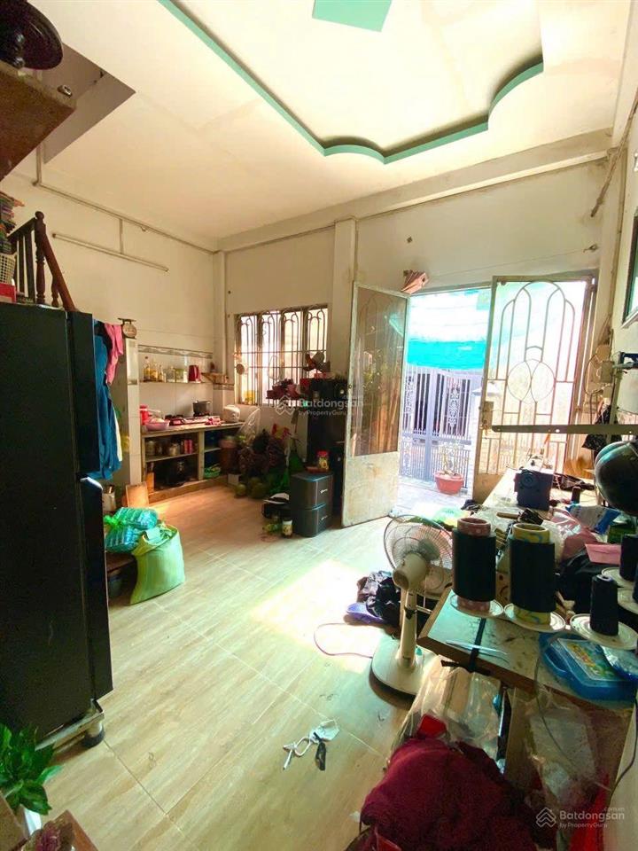 175.honglac.131
nhỉnh 9,39 tỷ sở hữu nhà 4 tầng trên 41,9 m2 đất ở hậu trung tâm tân bình, hồng lạc