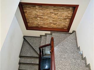 166.hoangbatdat.39
nhỉnh 6,94 tỉ sở hữu nhà đẹp 4 tầng trên 68 m² đất tân bình, gần sân bay.