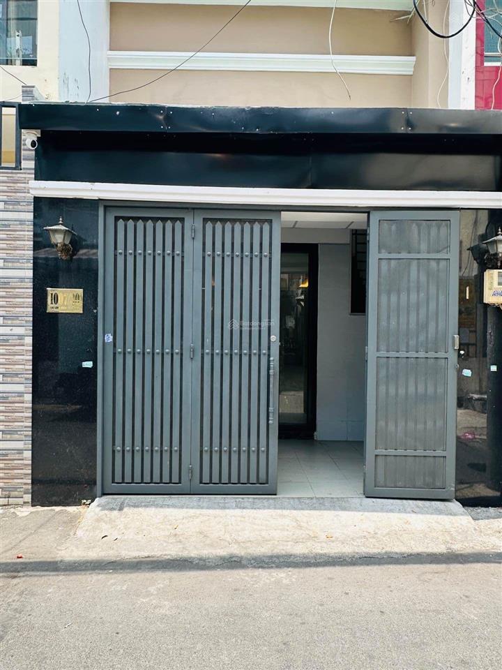 Sở hữu nhà đẹp 2 tầng trên 67 m2 tân bình, lạc long quân, gần lý thường kiệt