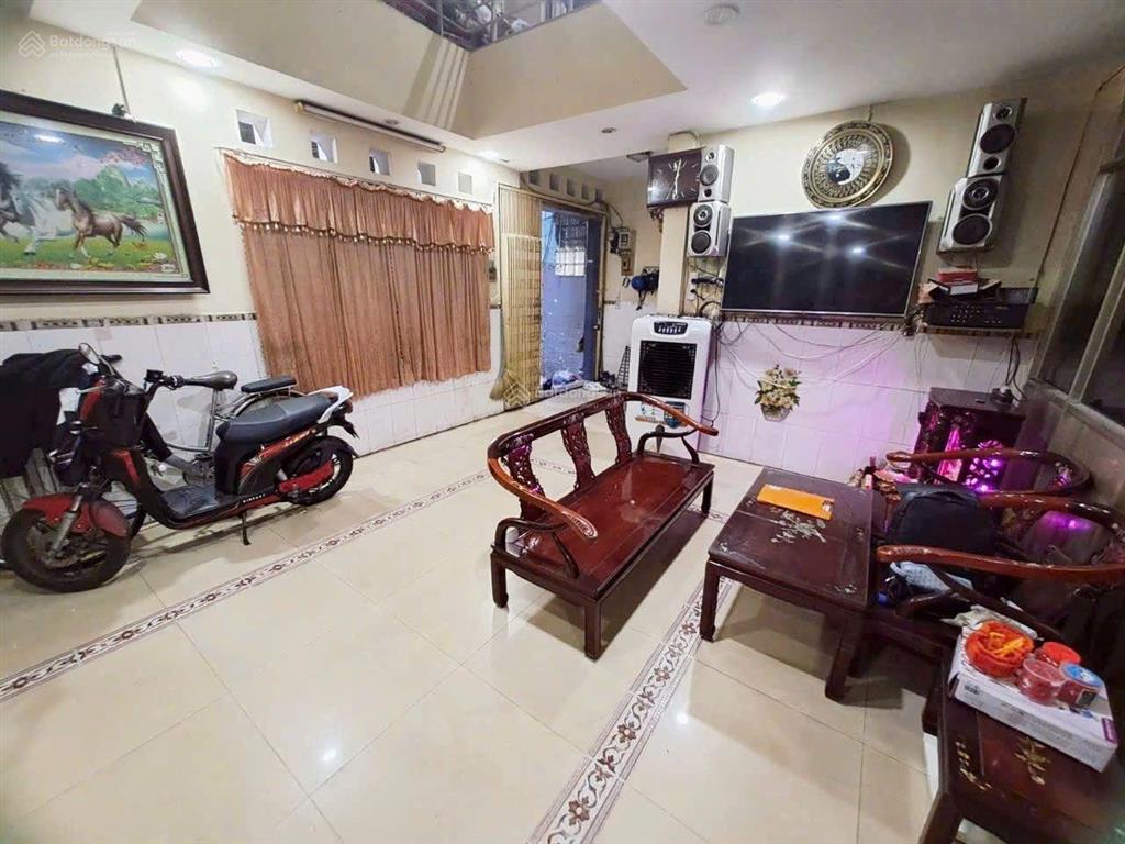 276.taithiet. 5,94 tỷ sở hữu nhà 2 tầng trên 87,6 m2 trung tâm tân bình gần tái thiết