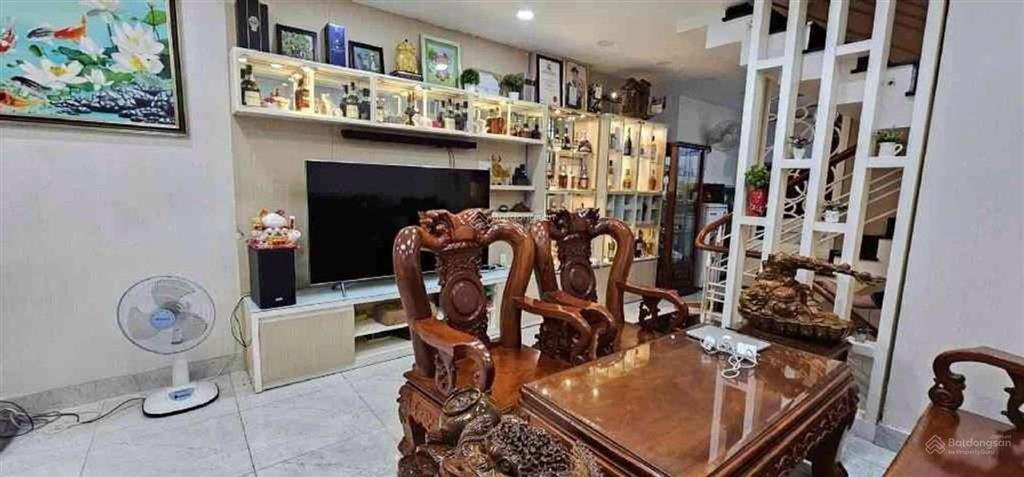 138.c1
siêu phẩm mặt tiền kinh doanh tân bình, gần cộng hòa, nhà ga t3, dtsd 249 m2, 6t trên 49 m2