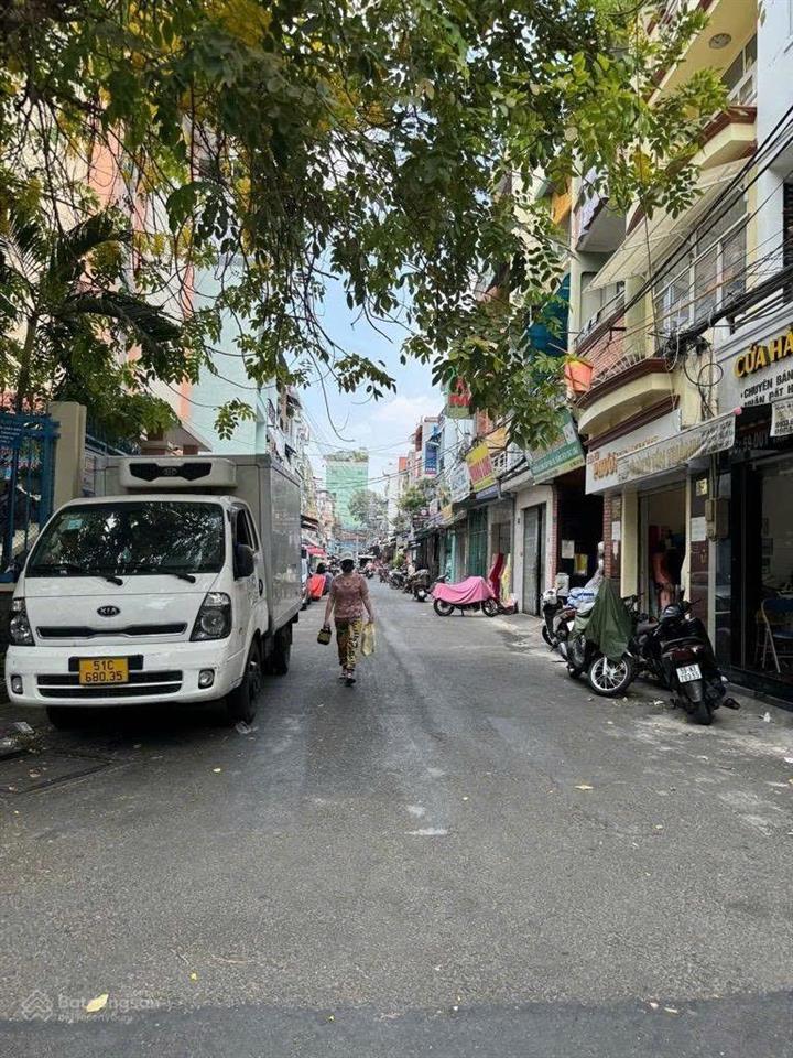 168.duytan.54 9,94 tỷ sở hữu 114,9 m2 đất nở hậu tài lộc, có nhà 2 tầng đẹp, tân bình