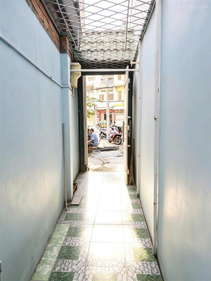 169.xuanhong.mp
6,28 tỷ sở hữu nhà đẹp 3 tầng 64 m2 mặt tiền phố tân bình, gần xuân diệu