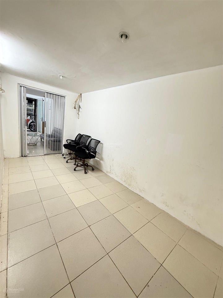 2510.vanchung.14
 nhà 2 tầng trên 81,4 m2 tân bình, gần cộng hòa, hoàng hoa thám, 3' đến ga t3