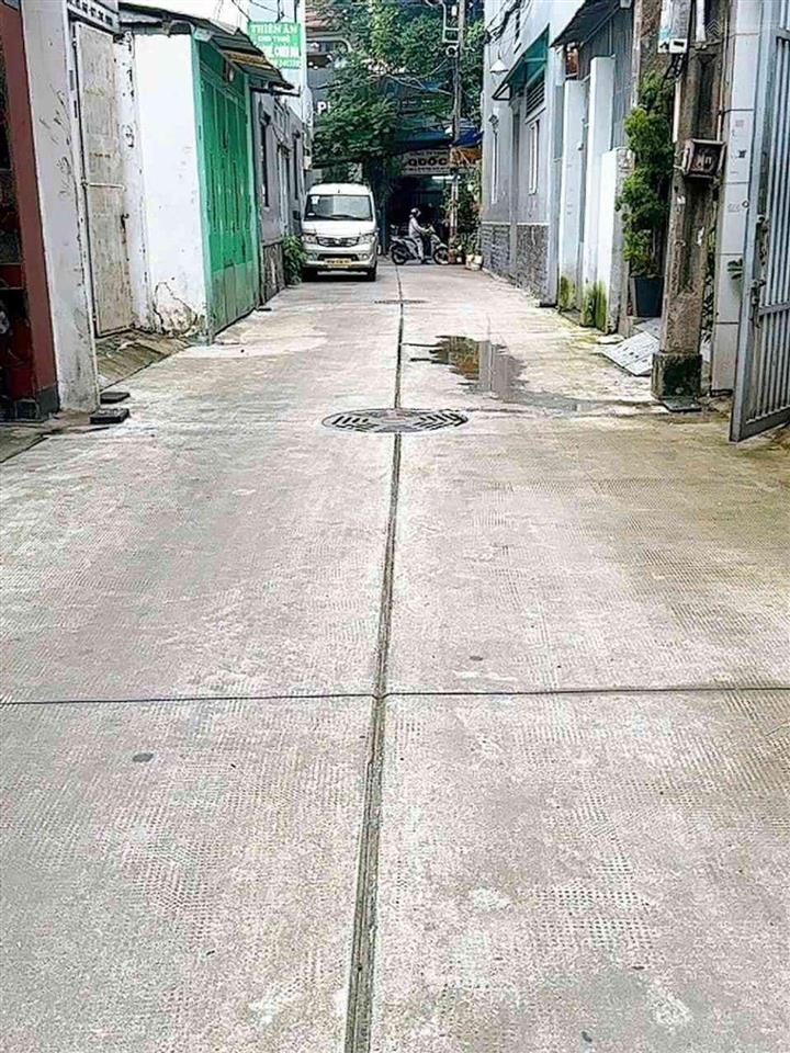2710.nguyenhongdao.10
 nhà 2 tầng trên 81,4 m2 tân bình, sát mặt tiền phố gần trường chinh