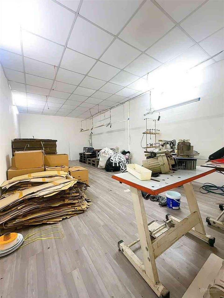 2710.nguyenhongdao.10
 nhà 2 tầng trên 81,4 m2 tân bình, sát mặt tiền phố gần trường chinh