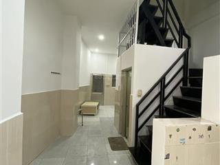 Cho thuê nhà nguyên căn đường bến vân đồn 1 trệt1 lầu