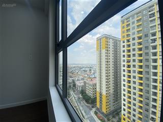 Căn góc tháp sapphire  bcons city  sẵn 2 máy lạnh  giá 7.5tr/tháng
