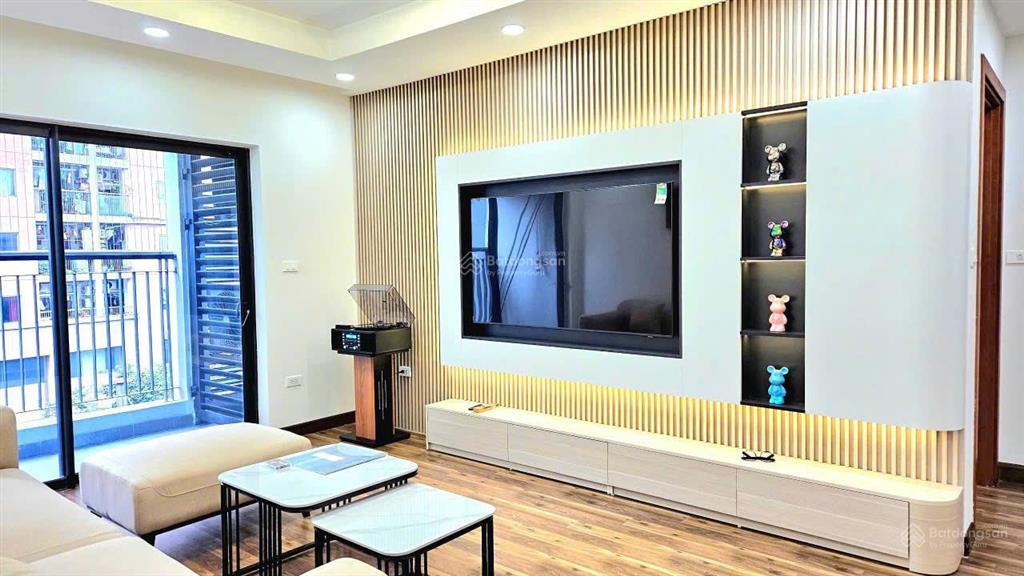 (tin chuẩn) cần bán căn hộ đẹp nhất dự án vinata số 289 khuất duy tiến, full đồ luxury. giá 8,5 tỷ