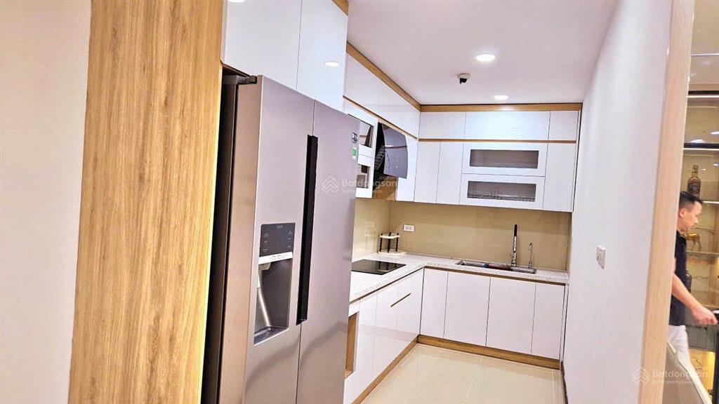 (tin chuẩn) cần bán căn hộ đẹp nhất dự án vinata số 289 khuất duy tiến, full đồ luxury. giá 8,5 tỷ