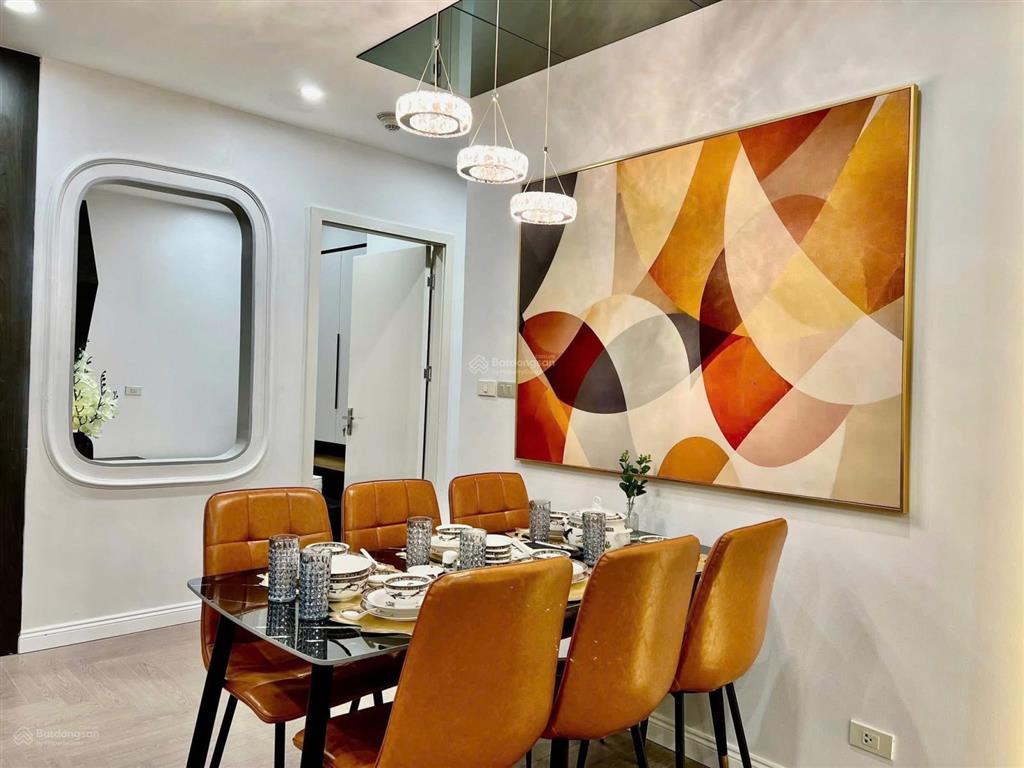 Chính chủ cần bán gấp căn góc 80m2, 3 ngủ imperia garden, tầng trung, full nội thất.giá 10 tỷ có tl