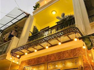 Lên sóng căn minihouse huỳnh văn nghệ gv