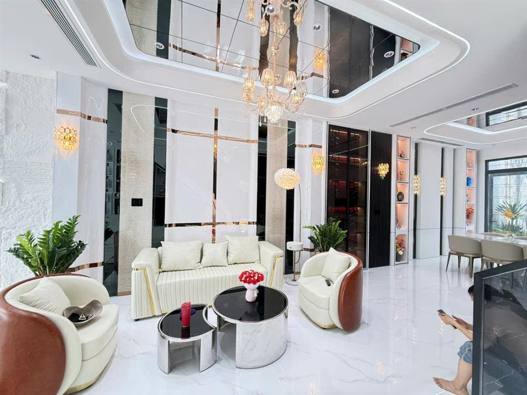 GIẢM HƠN 1 TỶ – BIỆT THỰ PHỐ MẶT TIỀN ĐƯỜNG 20M – VIEW CÔNG VIÊN, GẦN SÔNG – CHỈ 17,9 TỶ