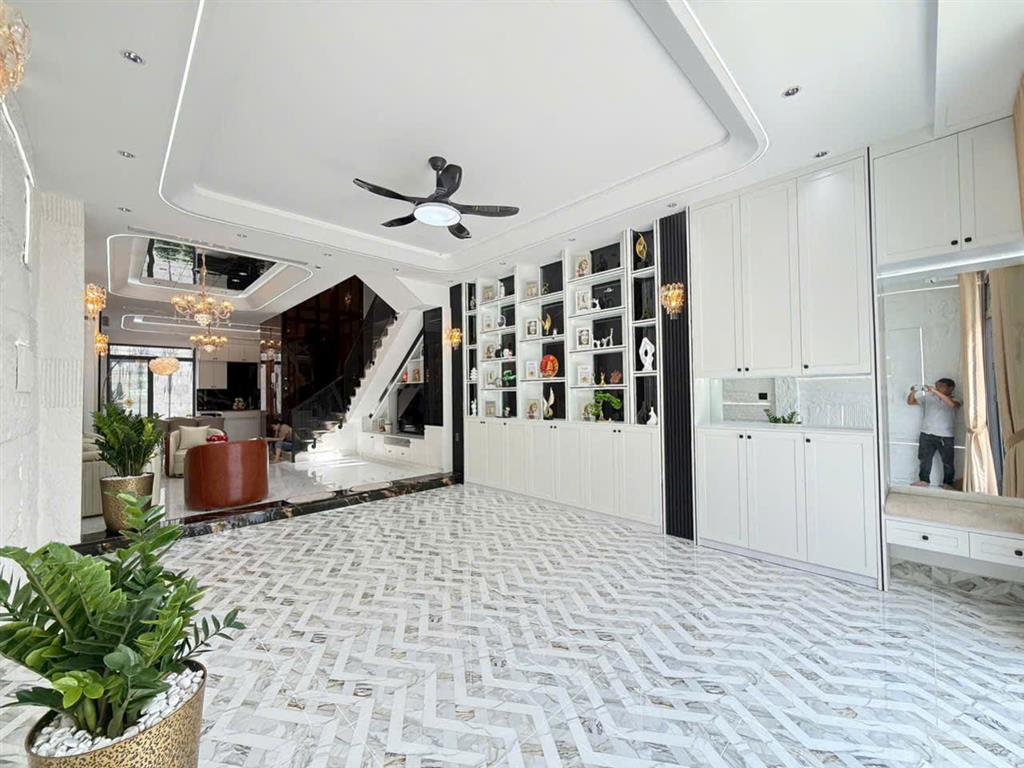 GIẢM HƠN 1 TỶ – BIỆT THỰ PHỐ MẶT TIỀN ĐƯỜNG 20M – VIEW CÔNG VIÊN, GẦN SÔNG – CHỈ 17,9 TỶ