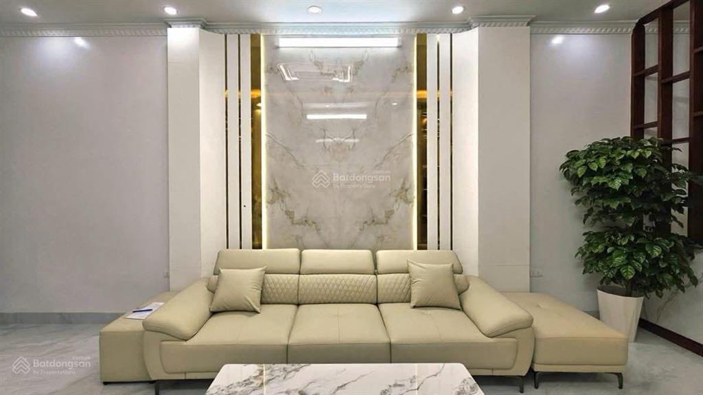Nhà phố hoàng văn thái 36mx 5 tầg, mt 3.4m, giá 10.9 tỷ