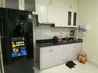 Chung cư nguyễn trãi, p9, quận 1, 70m2, 2pn, 1wc, nội thất, 11tr/tháng.