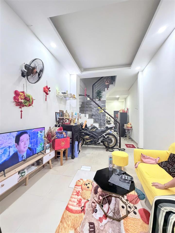 Ngon nhất bình thạnh  65m2  2 tầng  3pn  chính chủ  gần nhà thờ thị nghè  hơn 5 tỷ