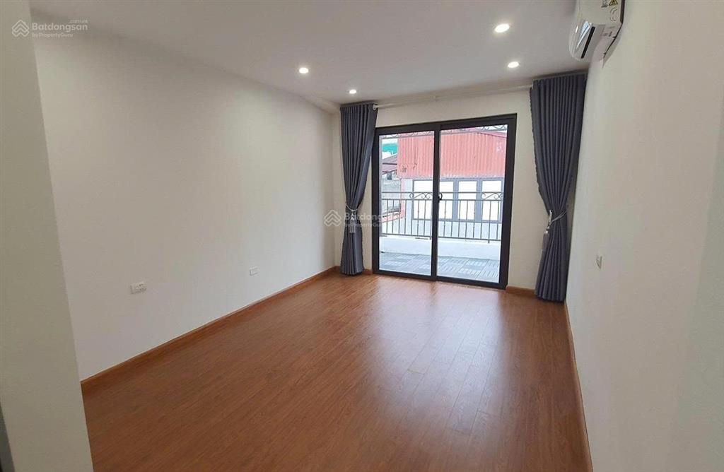Cho thuê nhà riêng đẹp tại phố phạm huy thông, 15 triệu, 40 m2, 3pn, 2wc