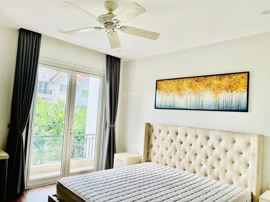 Cho thuê biệt thự đơn lập góc view sông full đồ không gian sống đẳng cấp tại vinhomes riverside