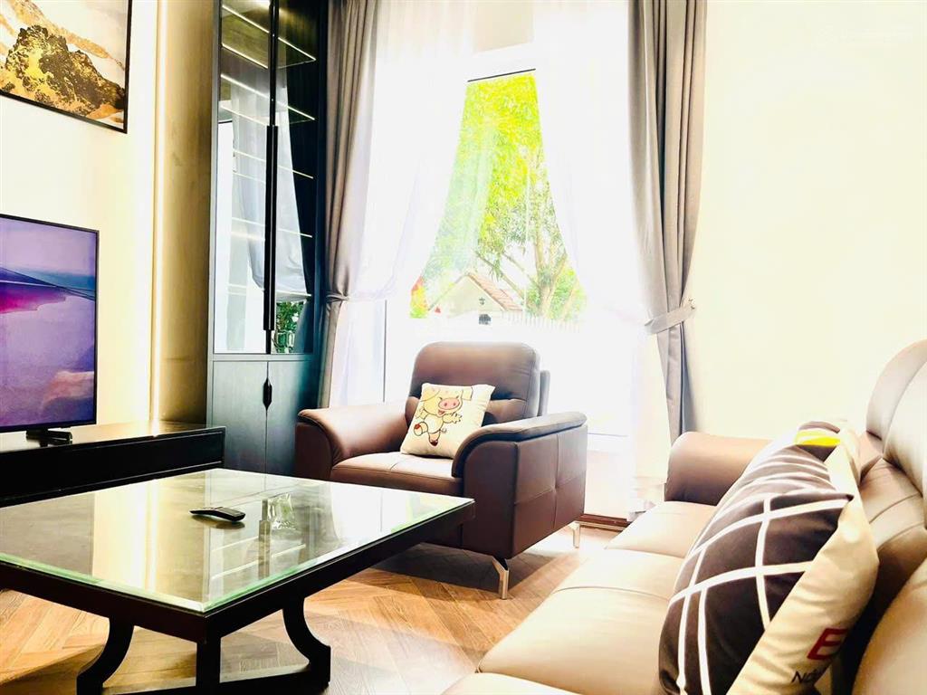 Cho thuê biệt thự đơn lập góc view sông full đồ không gian sống đẳng cấp tại vinhomes riverside