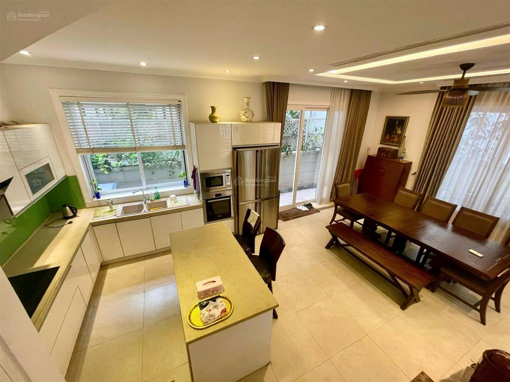 Cho thuê biệt thự ad08 vinhomes riverside giá 45tr/tháng  0889 729 ***