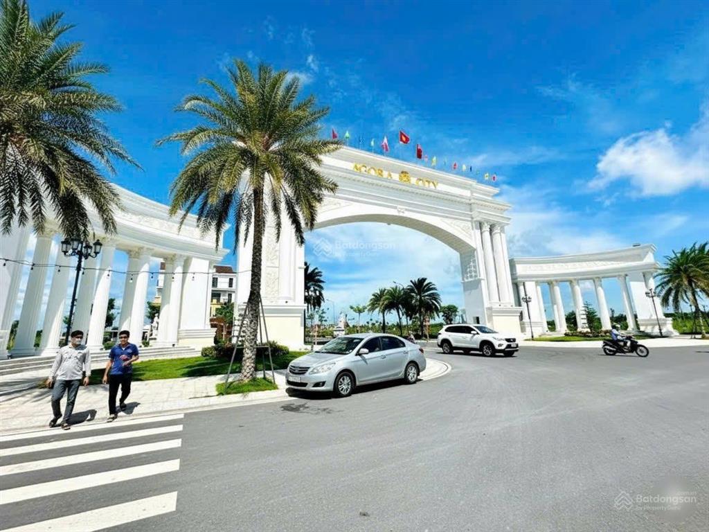 Shophouse mặt tiền 40m mua khai thác ngay trung tâm hành chính