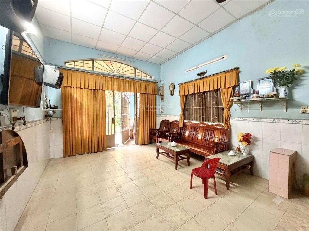 Bán đất tặng nhà, ngay trung tâm bình thạnh , 87m2 (ngang 4.2m), 2 tầng 5pn, 3wc, nhỉnh 8đ