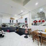 Chủ hạ sốc 700 triệu, ngay khu vip nơ trang long, 4 tầng, 50m², 4pn, 5wc