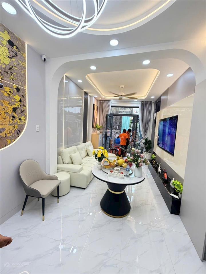 Nhà đẹp  nguyễn trung trực, p. bình lợi trung, bình thạnh  50m2  2 tầng + sân thượng