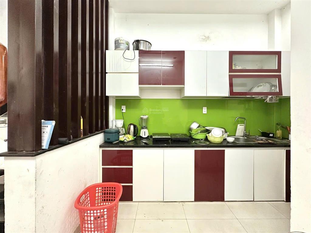 Nhà 4 tầng đẹp, hẻm nhựa xe tải thông sân đậu ô tô ngày đêm, hoàng hoa thám, p5, phú nhuận