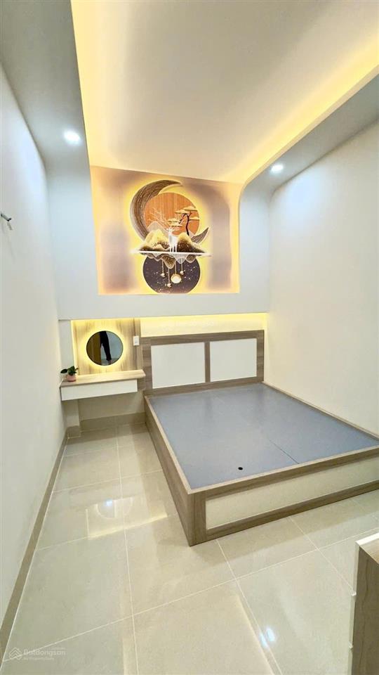 Siêu phẩm ngay tại gò vấp  hxh  81m2  ngang 5m  2 tầng  4pn